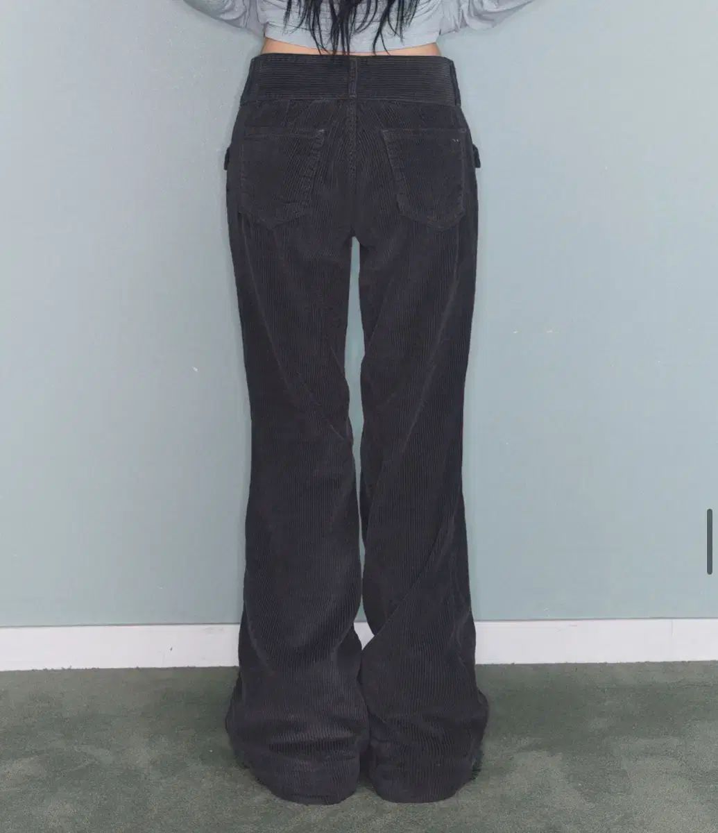 迷 Me イレ코 コーデュロイ ローライズ パンツ 2サイズ
