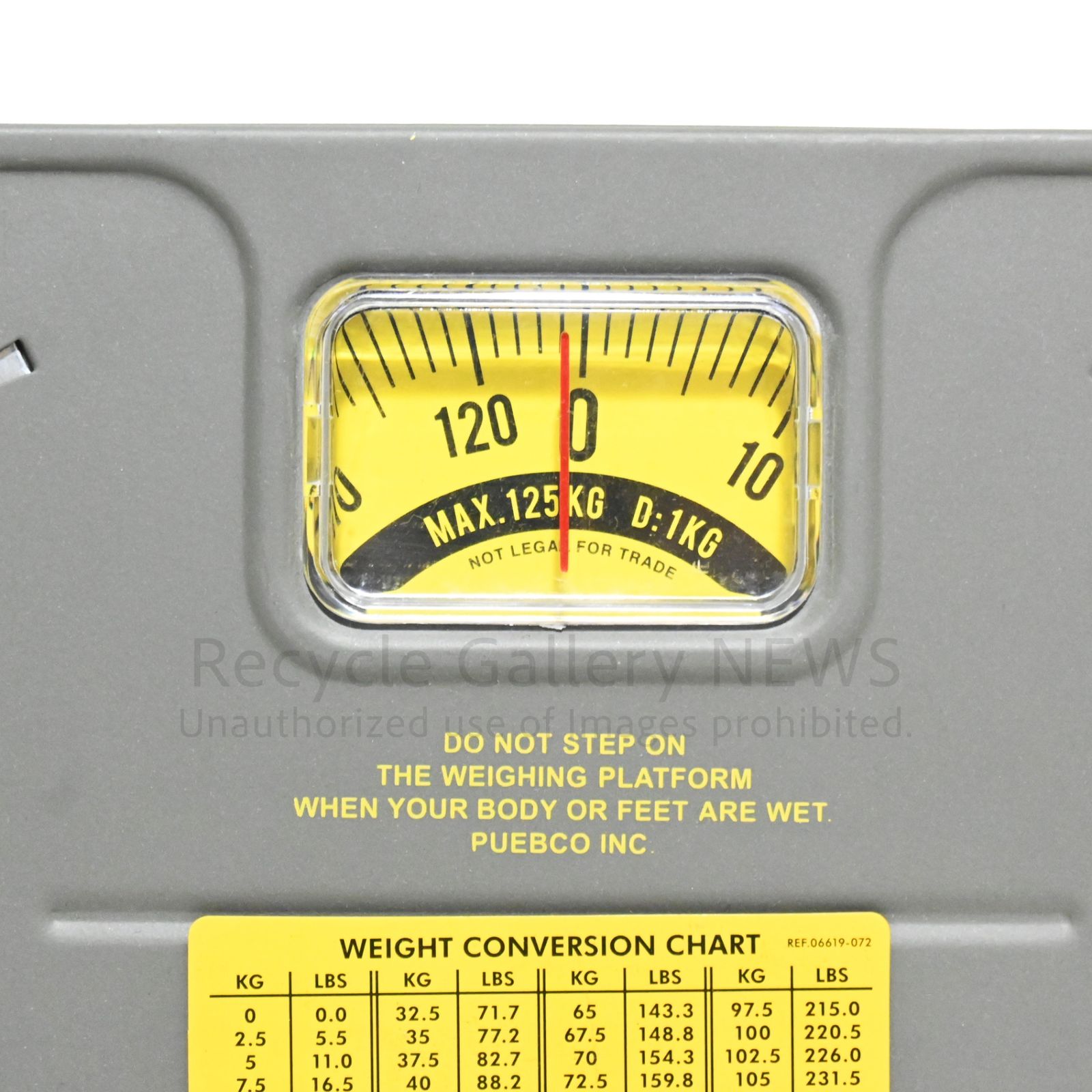 ○ PUEBCO STANDARD BATH SCALE プエブコ 体重計 - メルカリ