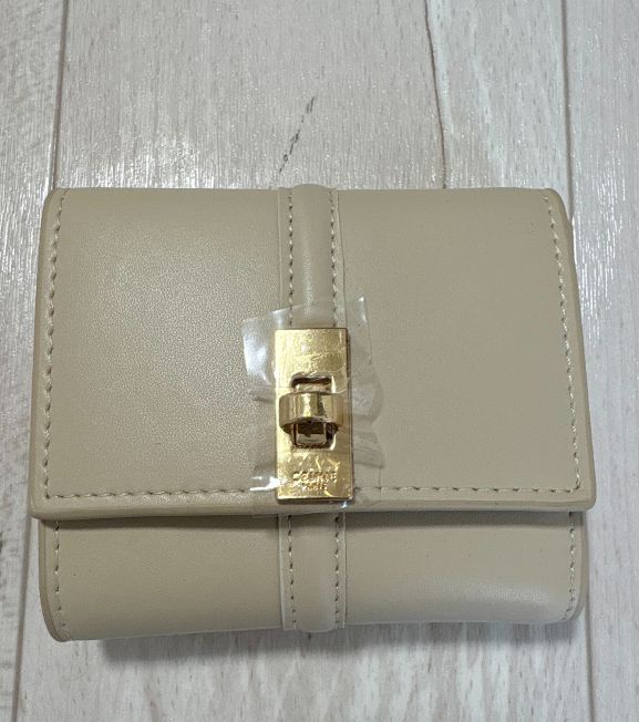 選択 CELINE セリーヌ ブラック 三つ折り財布