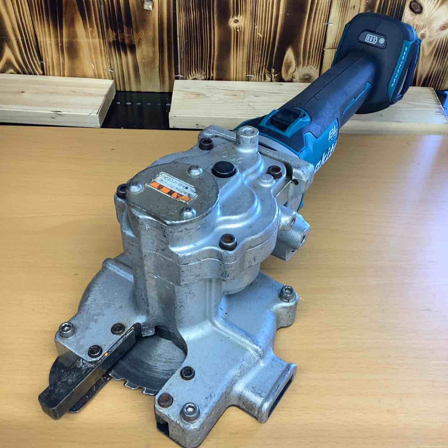  オグラ Ogura コードレスツライチカッター HSC-38 BL コンクリート 鉄筋 アンカーボルト 全ネジボルト 切断 コードレスチップソーカッター その他 切断工具 切断機