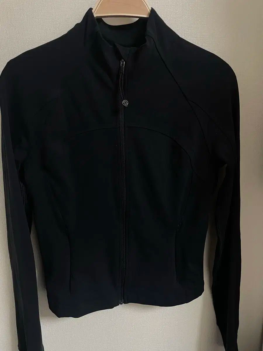 ルルレモン ディファイン ブラック 8