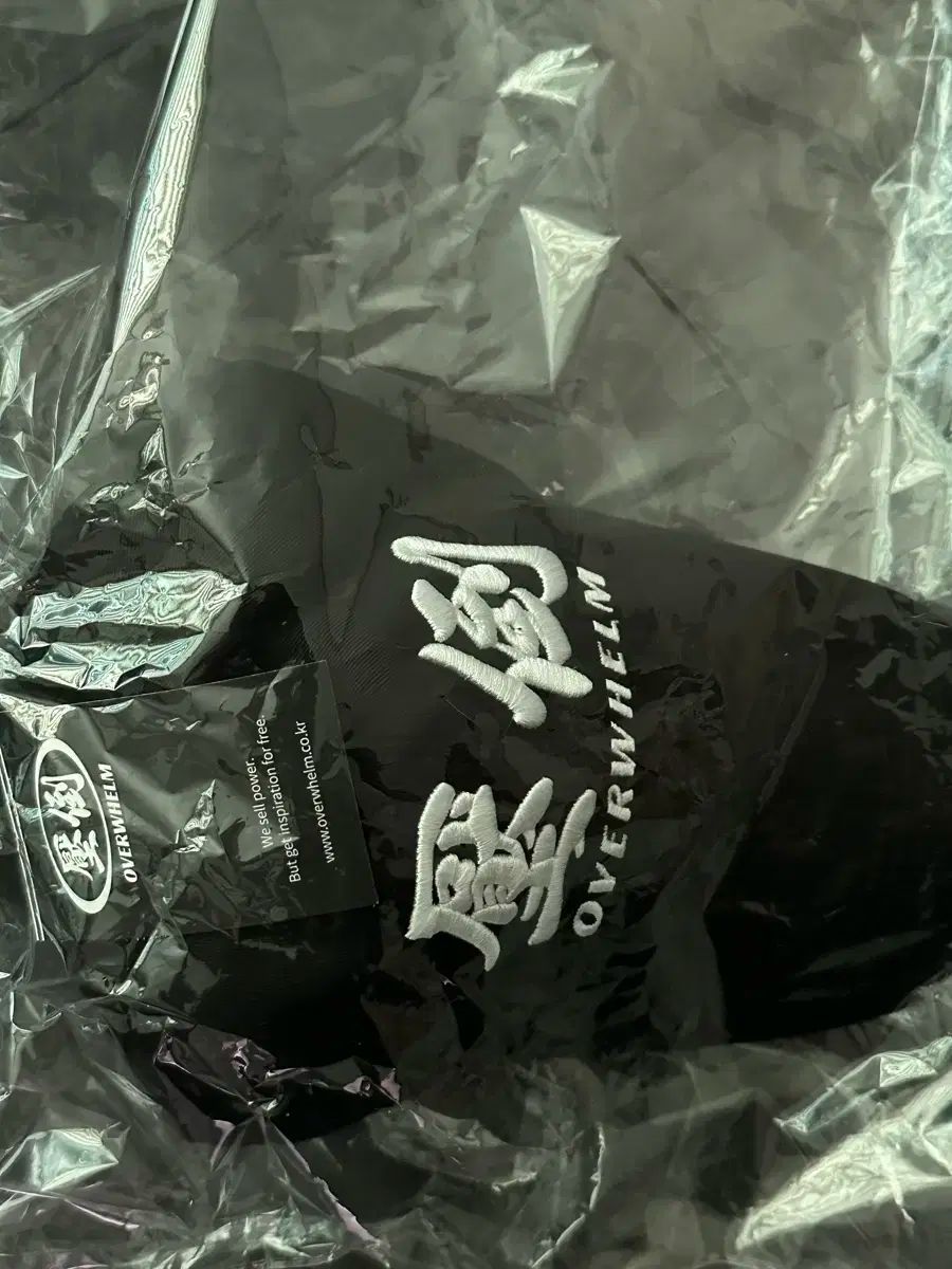 圧倒ベースボールキャップ