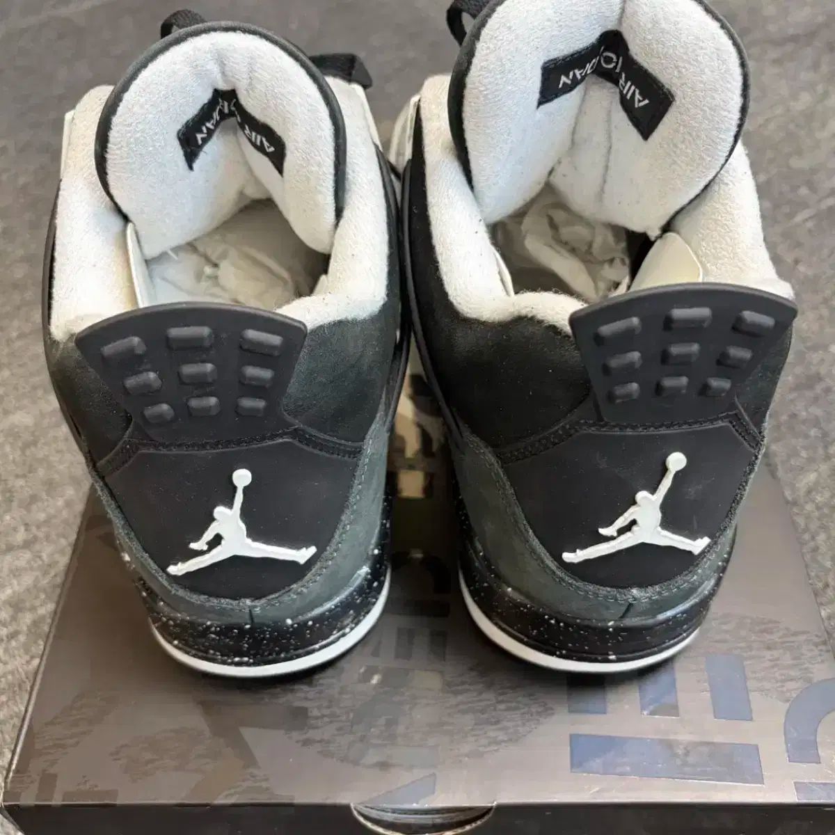  ナイキ エア ジョーダン 4 レトロ フィア 280 シューズ(男性用) バスケットボール