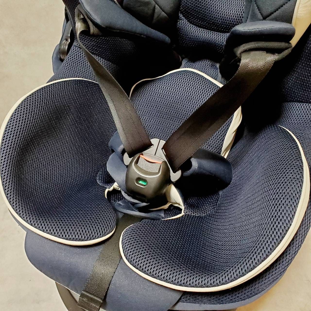 チャイルドシート