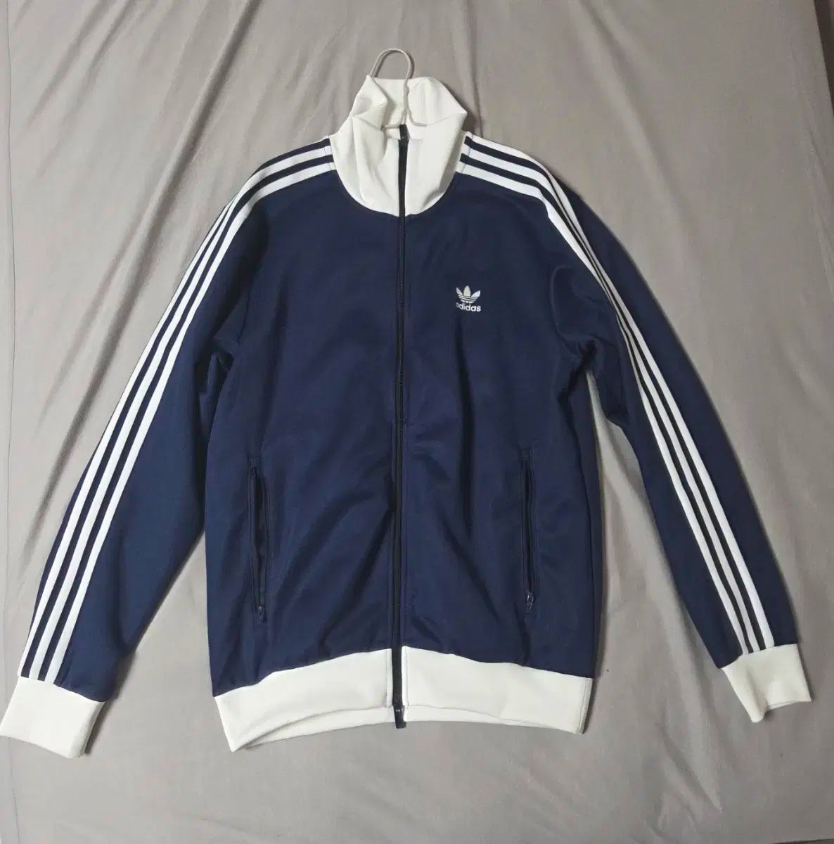 アディダス クラシック ベッケンバウアー トラックジャージ NIGHT Indigo ジャージ