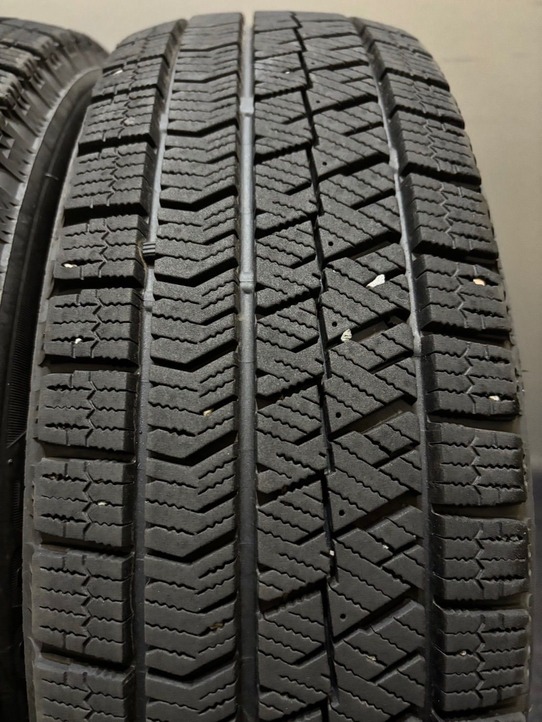 165 65 R 14 VRX 2 21年製 スタッドレス 4本 ブリヂストン ブリザック タンク ルーミー パッソ 3 K 696