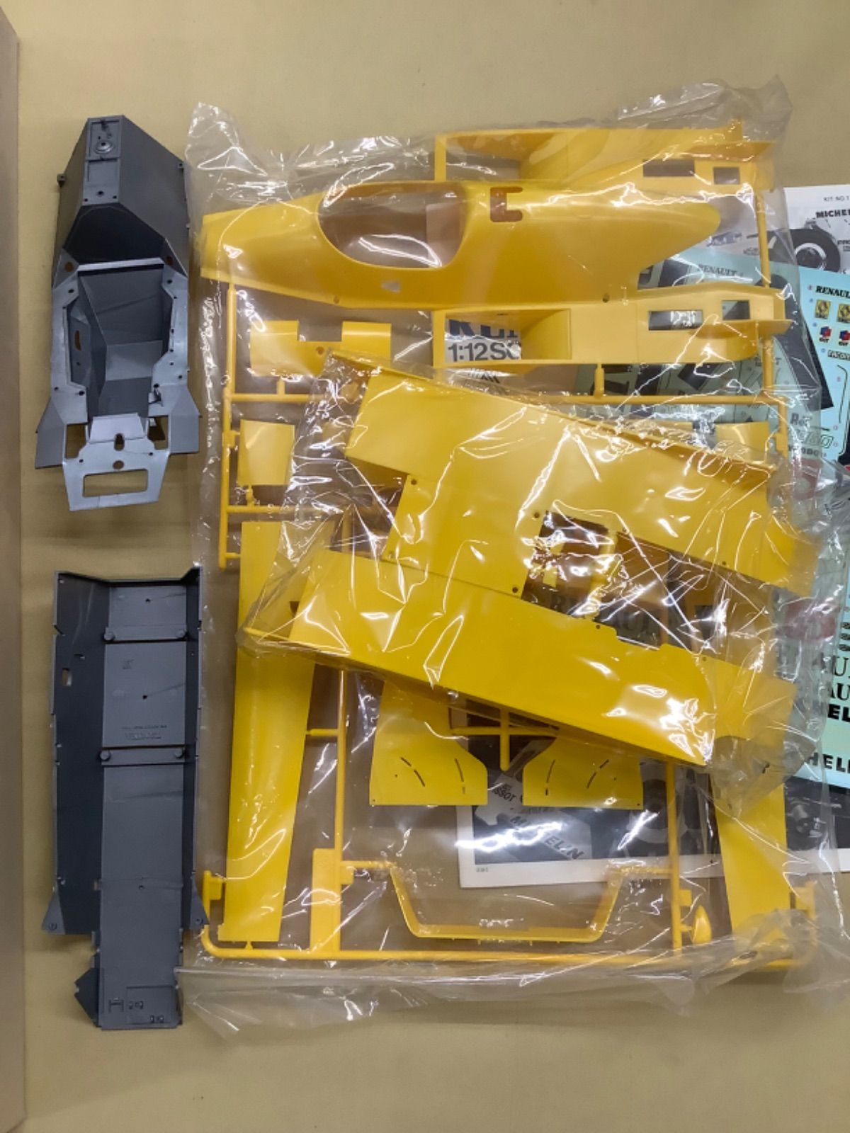 タミヤ 1/12 ルノーRE-20ターボ F-1 小鹿田宮 - メルカリ