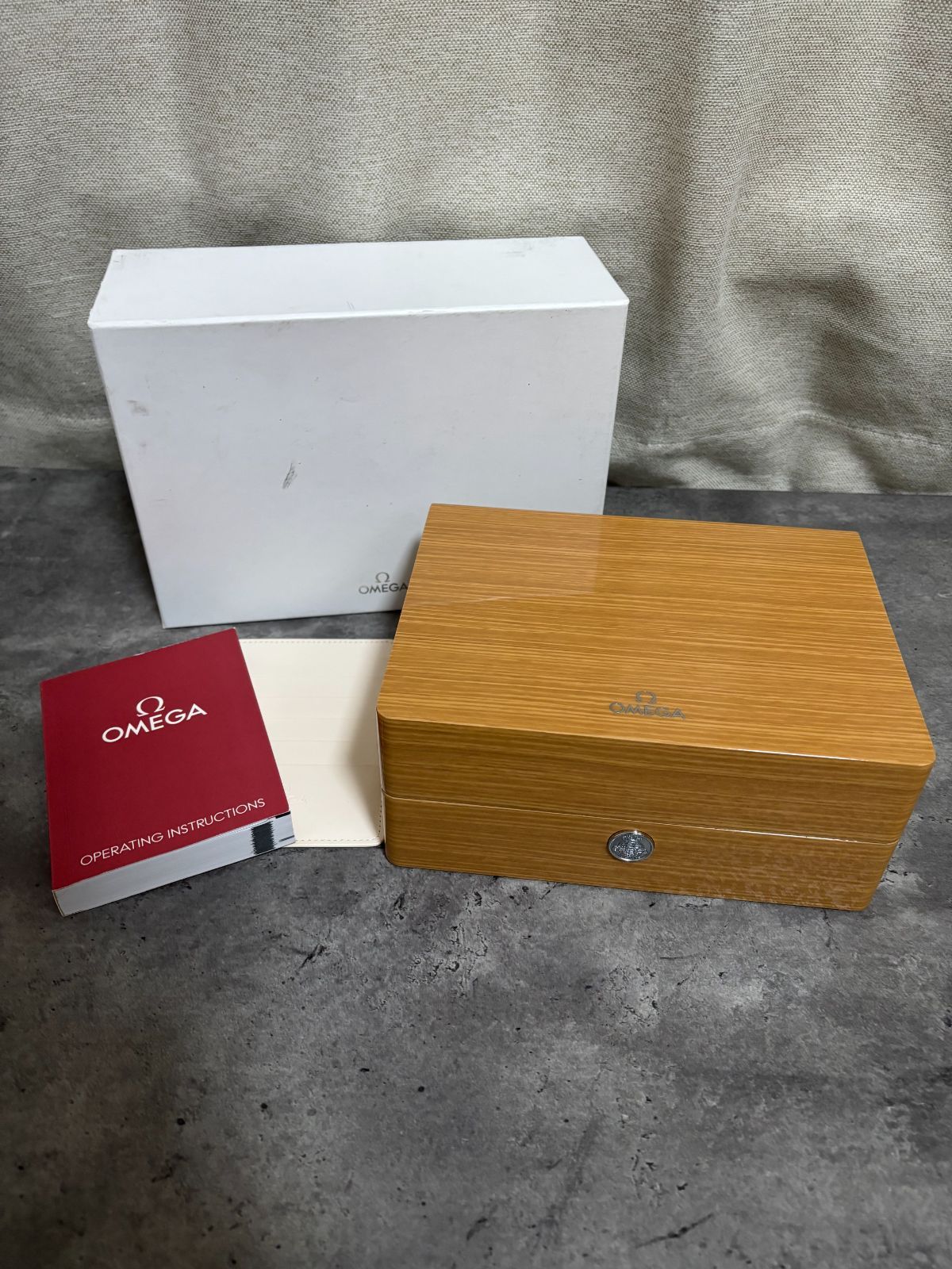 オメガ OMEGA 空箱 腕時計ケース BOX 取扱説明書 巾着 カードケース付