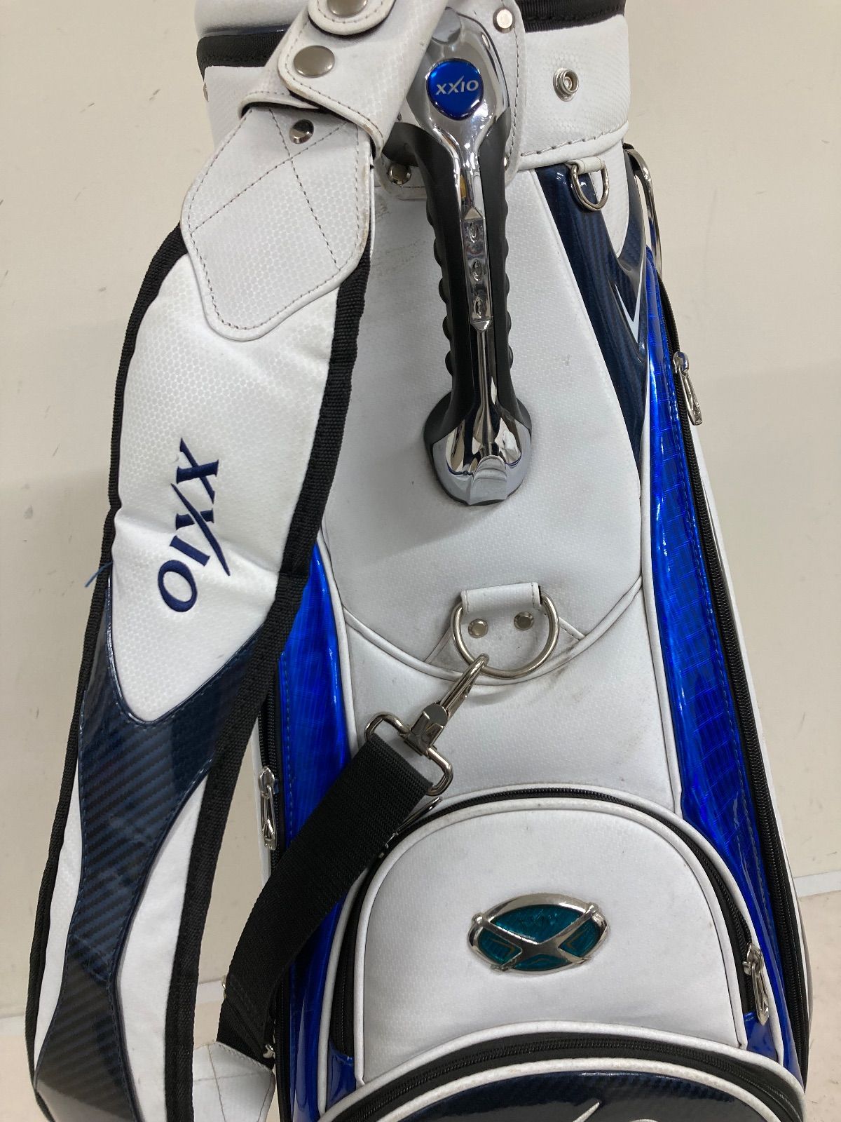 送料無料☆XXIO ゼクシオ☆キャディバッグ キャディーバッグ ゴルフ