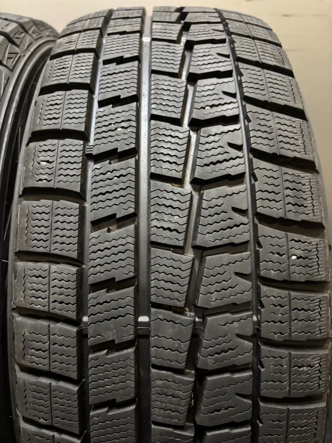 205 55 R 16 DUNLOP WINTER MAXX WM 01 19年製 スタッドレス 4本 ダンロップ ウィンターマックス プリウス カローラ インプレッサ 2 K 697