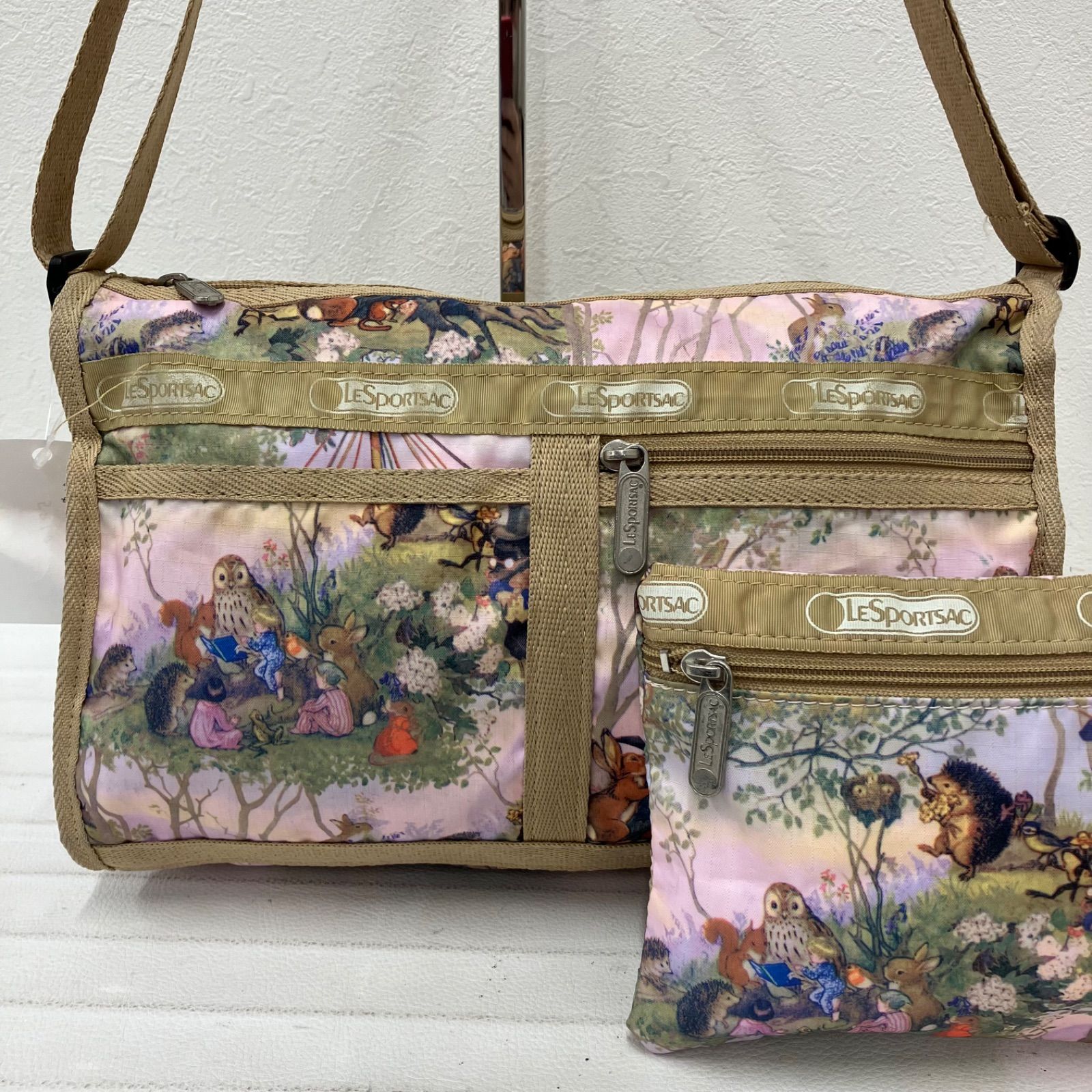 5810 LeSportsac レスポートサック ショルダーバッグ ポーチ 