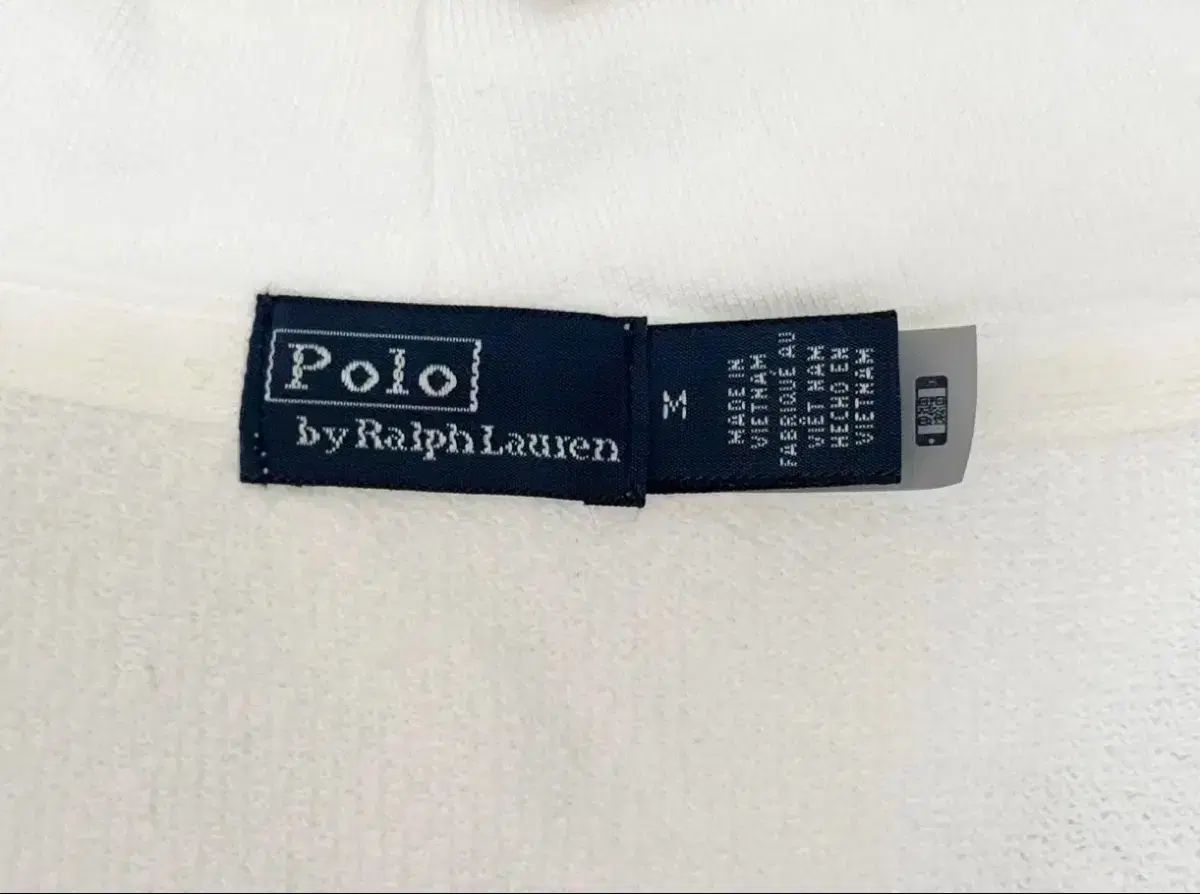 ジップアップフーディー