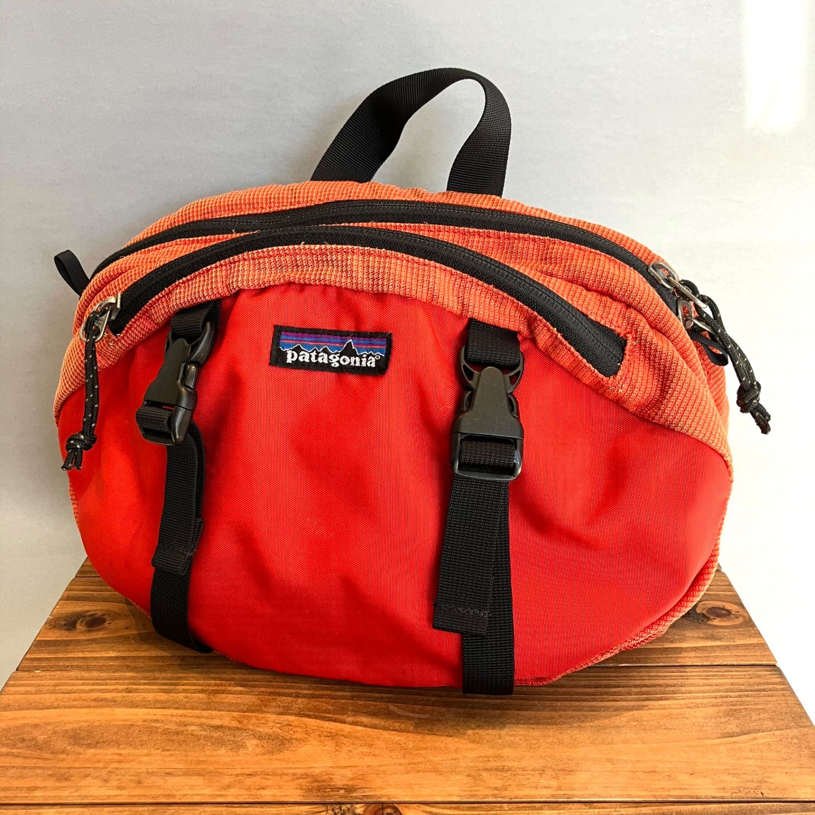 廃盤 patagonia スーパーベガ ウエストバッグ ボディバッグ パタゴニア patagonia パタゴニア super vega スーパーベガ ボディバッグ ウエスト