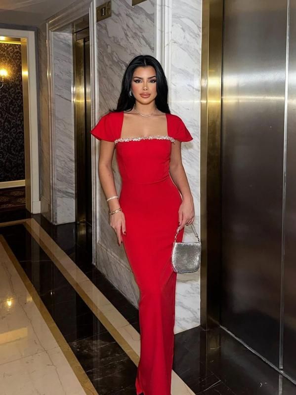 ワンピース レディース クリスマス フォーマル パーティー ドレス 膝丈 ノースリーブ タイト 高見え 無地 赤 黒 青 接触冷感 伸縮性 披露宴