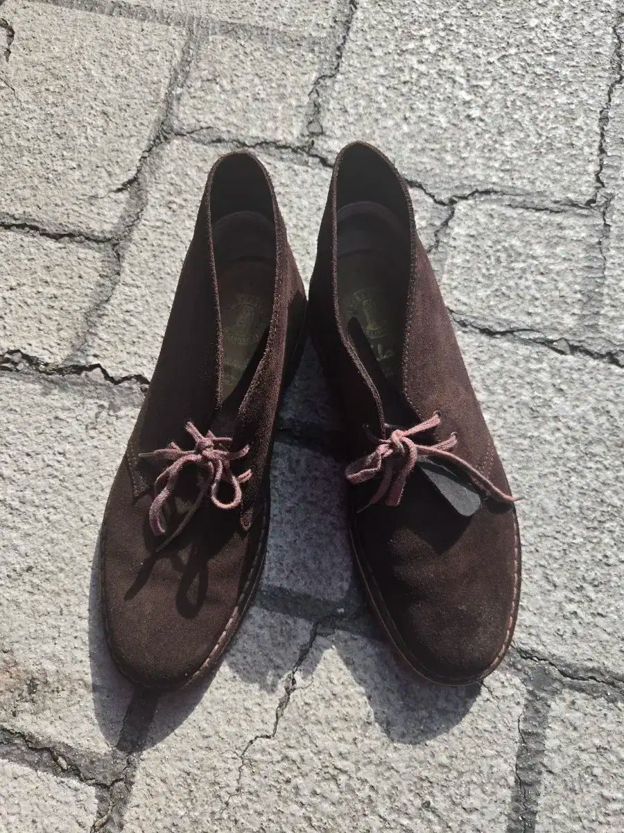 Clarks オリジナルズ デザートブーツ ブラウン スウェードブーツ