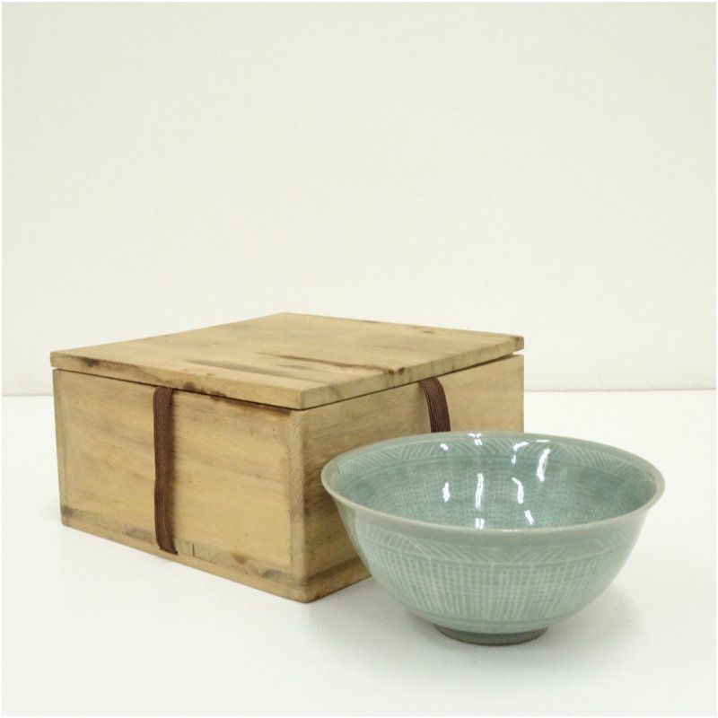 東谷造 高麗青磁茶碗（保護箱） 茶道 抹茶 おしゃれ 抹茶茶碗 抹茶碗