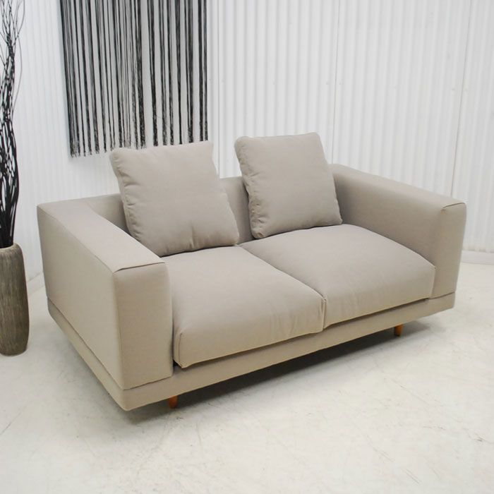 アウトレット 現品限り 一部 大 高品質 スタイリッシュモダンデザイン ２人掛けソファー フェザー入り 240305 バーサ2 p