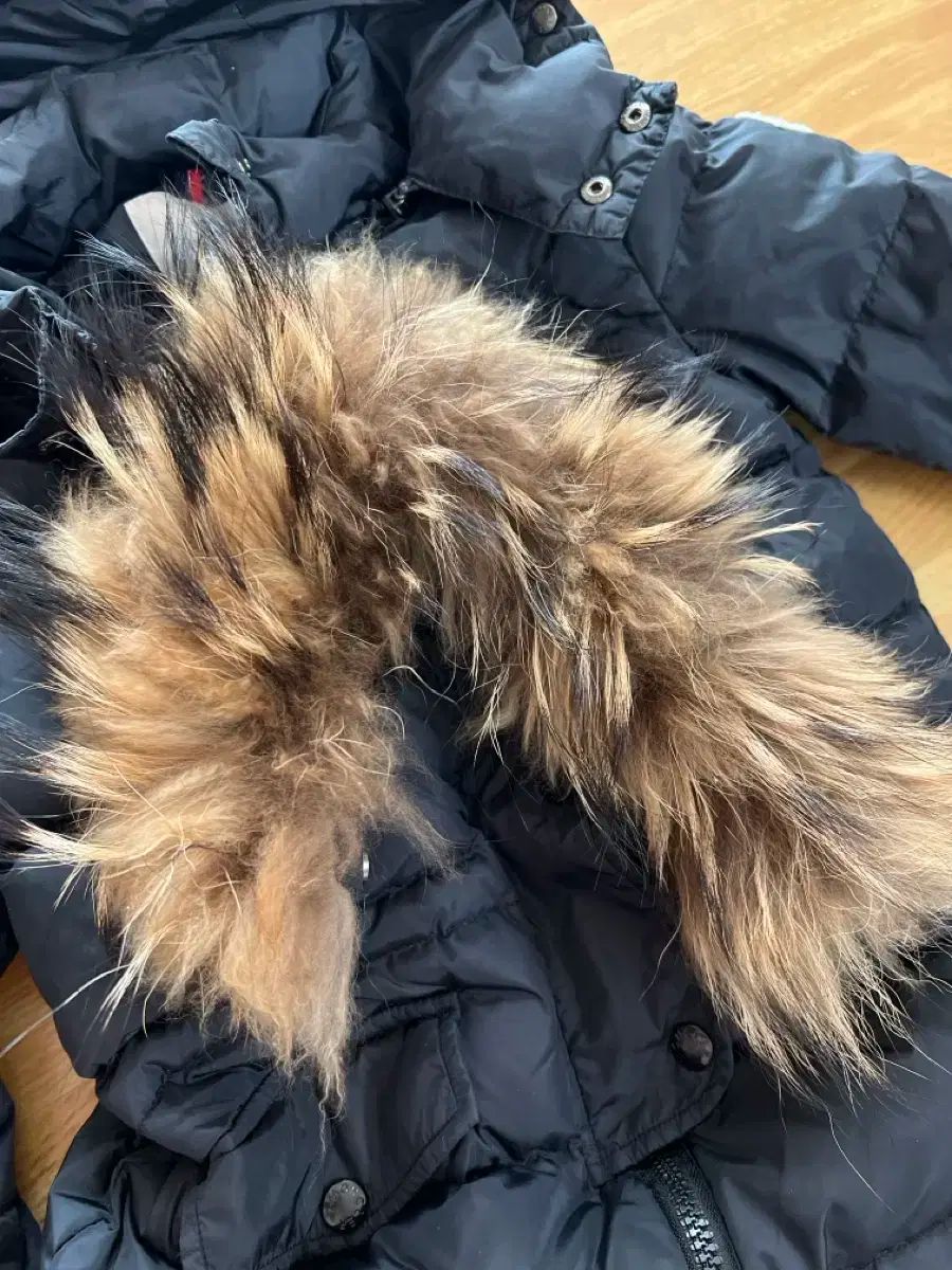 モンクレール ロング丈ダウンジャケット