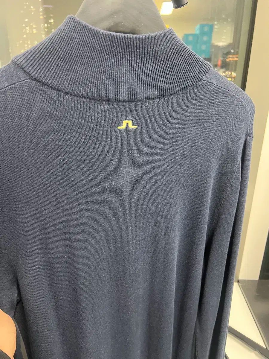 LINDBERG リンドバーグ ニットハーフジップ メンズ用