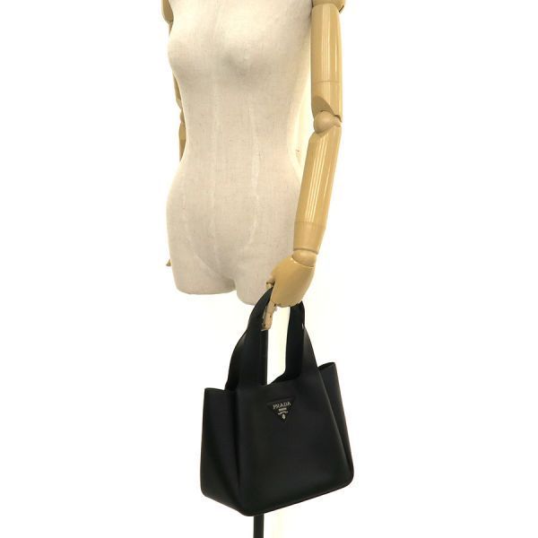 レザー･ハンド