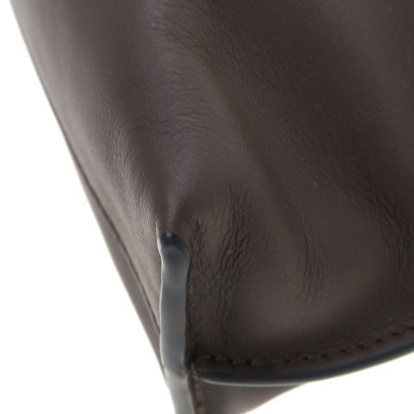 ロエベ フラメンコクラッチ