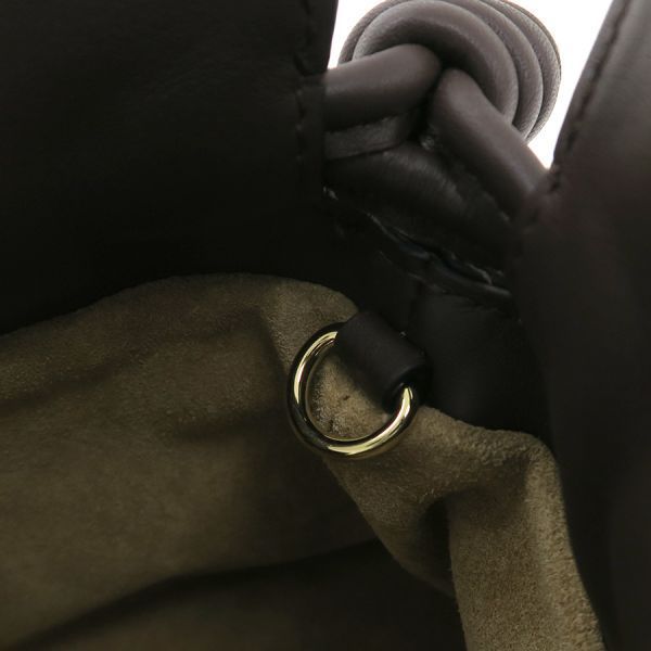 ロエベ フラメンコクラッチ