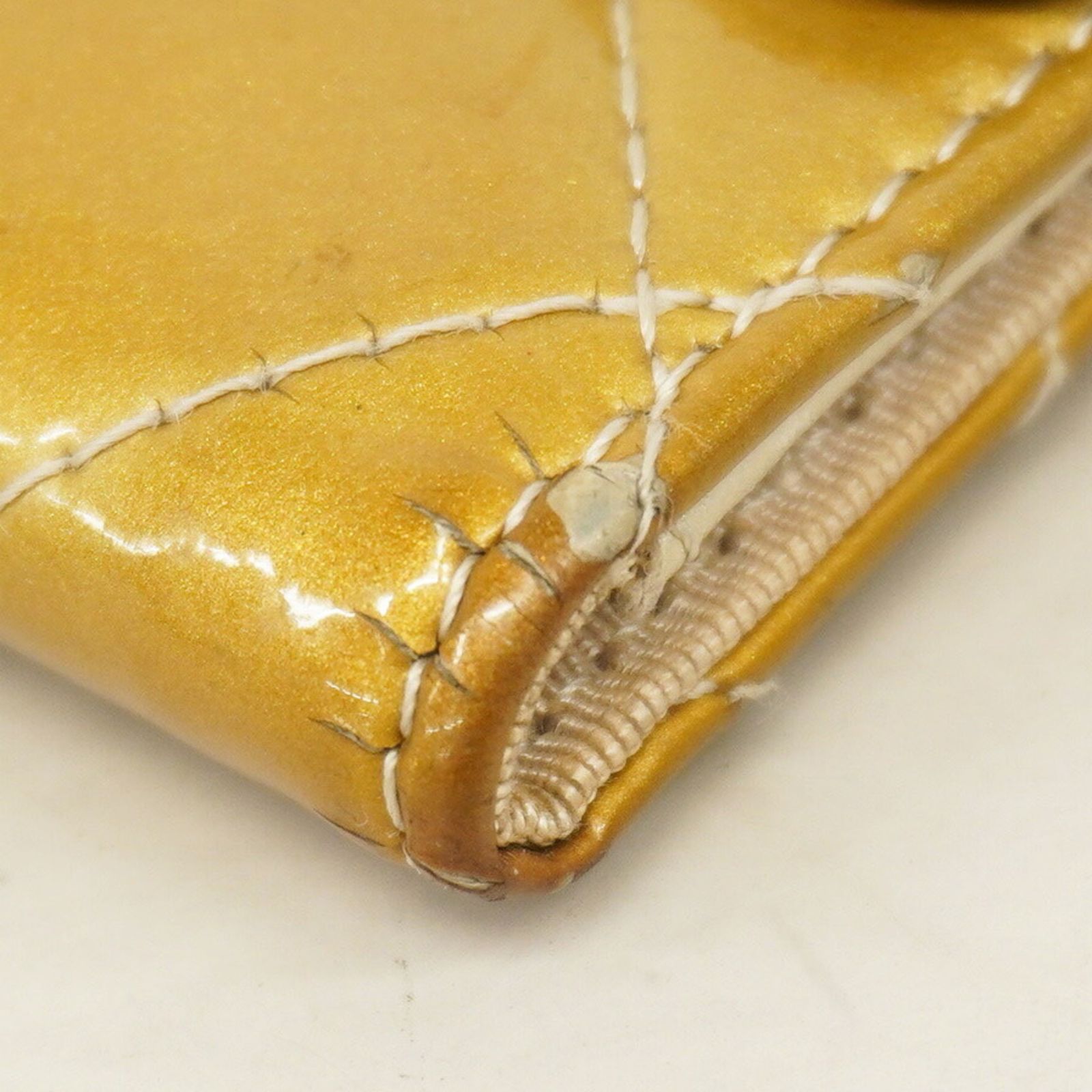 マトラッセ パテントレザー