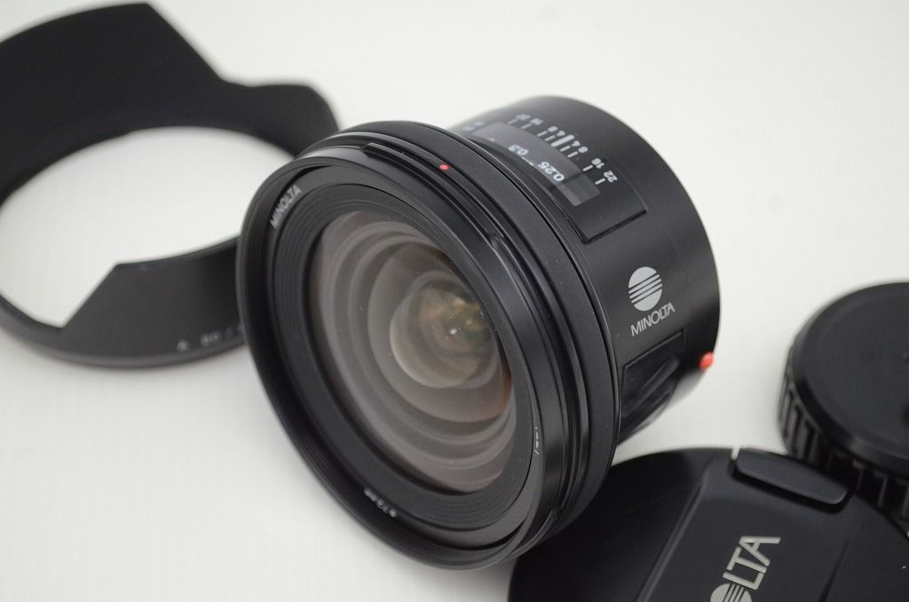 MINOLTA ミノルタ AF 20mm F2.8 NEW SONY ソニー αマウント 単焦点レンズ フード付 251030r