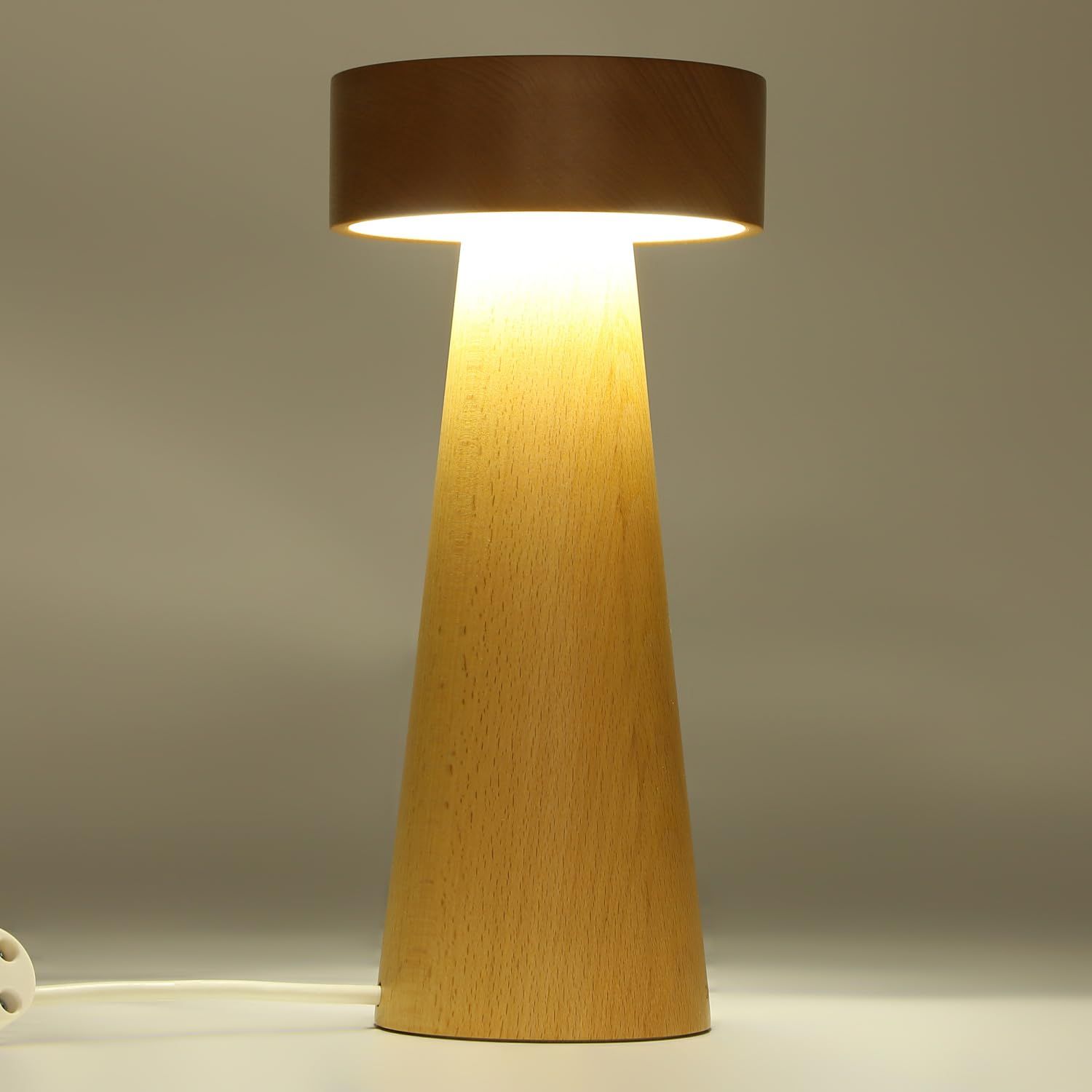 belaDESIGN ドイツ産天然木 木製 ブナ 間接照明 ベッドサイドランプ テーブルランプ 卓上ライト ナイトライト 授乳ライト LED 調光 調色 USB給電式 灯台シリーズ 太首短 タ タッチ式 高さ26 cm L 1517