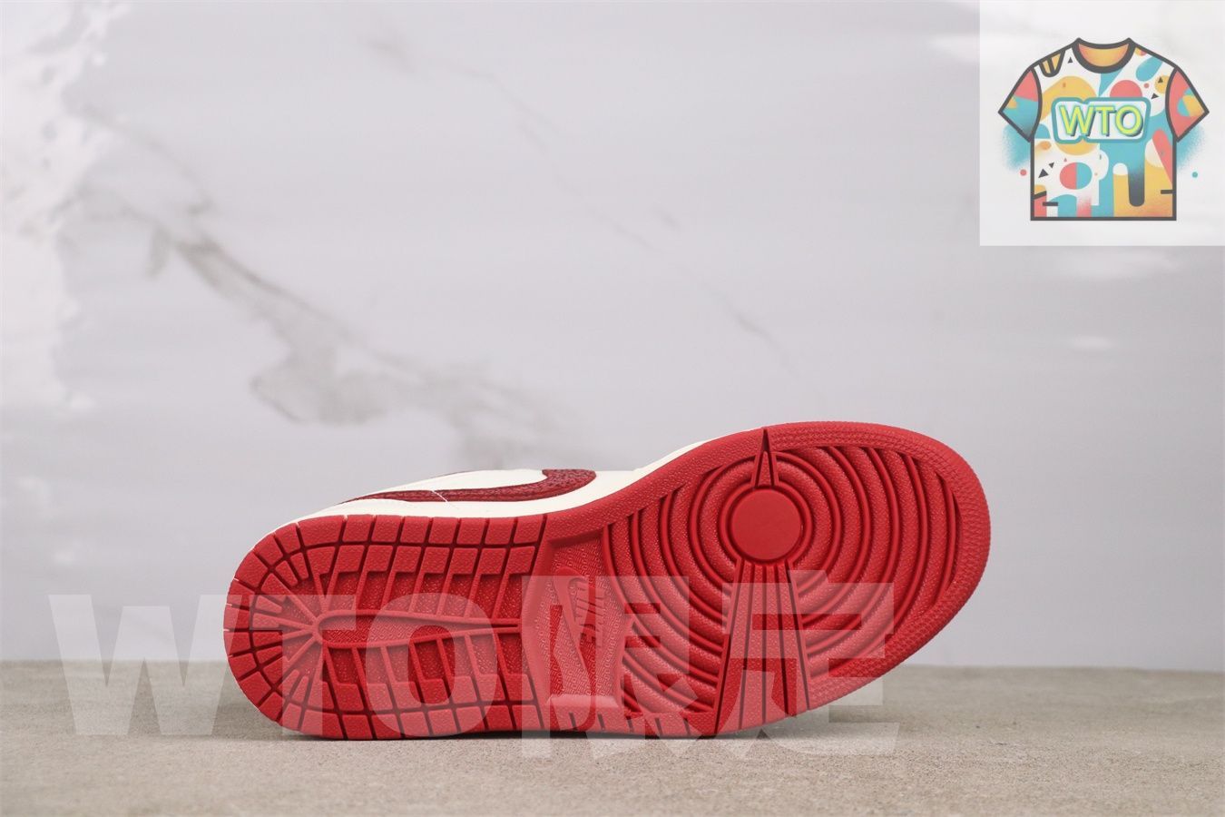 ホワイト レッド-WTO輸入