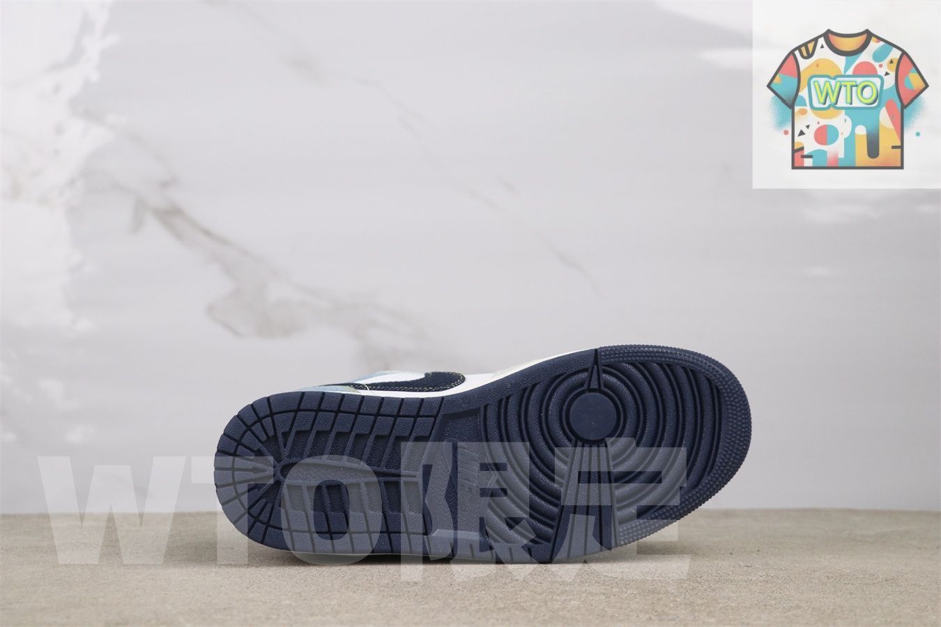 0648-141 エアジョーダン