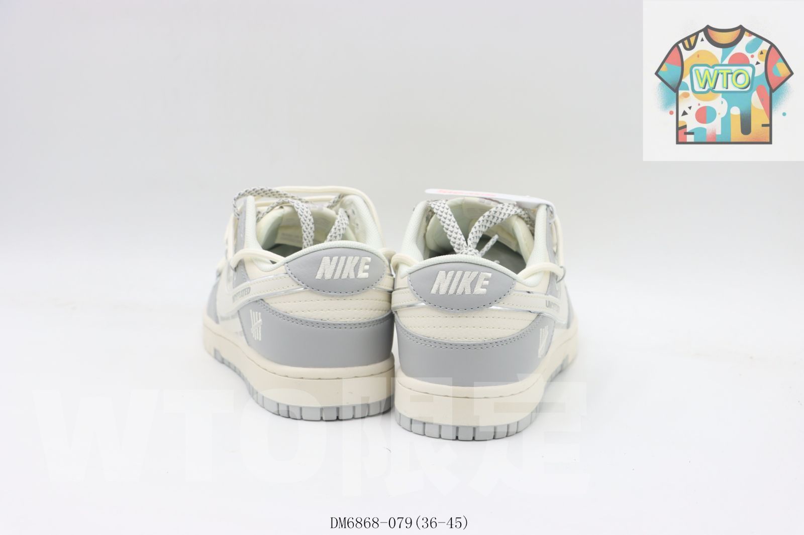 スケートシューズ