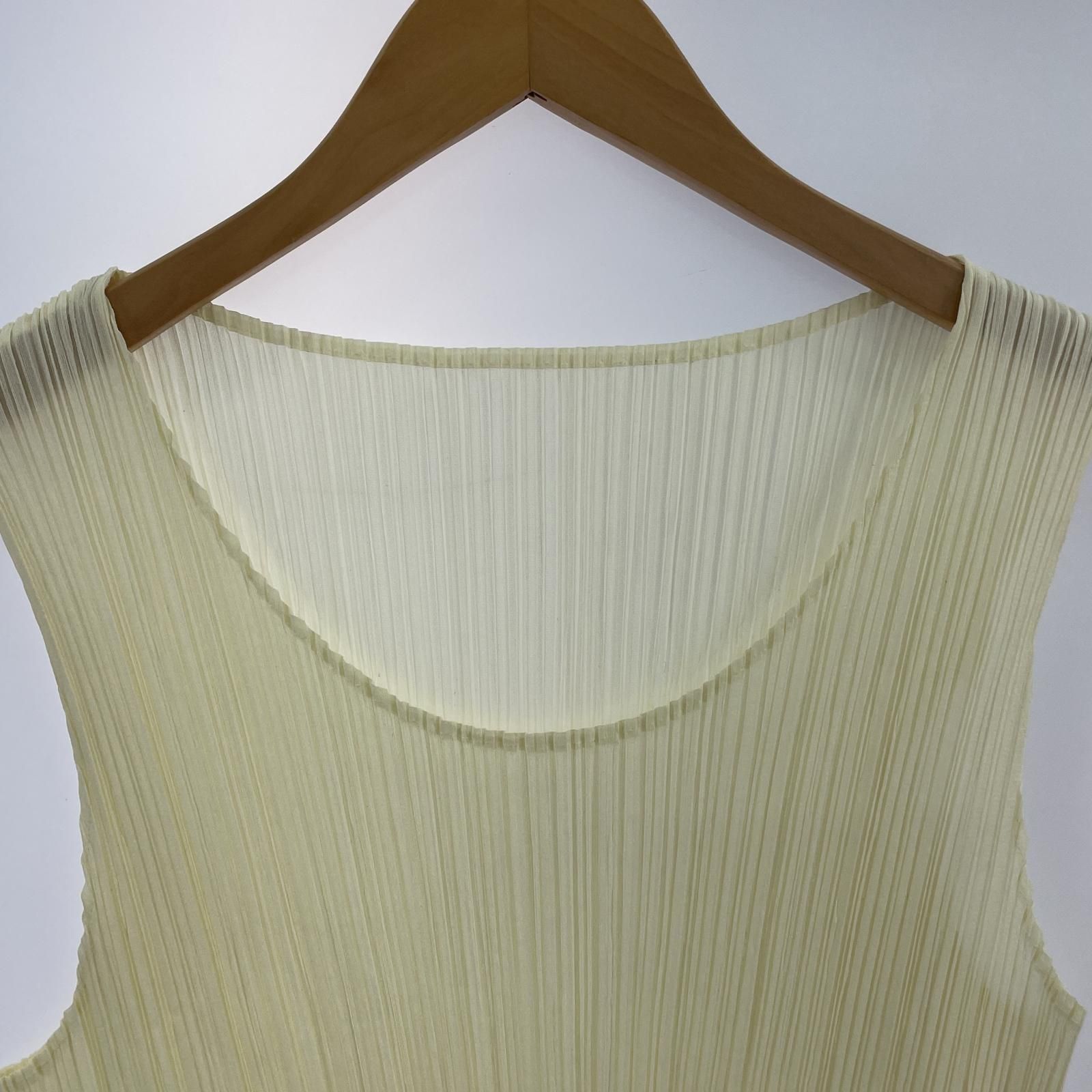PLEATS PLEASE プリーツプリーズ プリーツタンクトップ size3 ホワイト