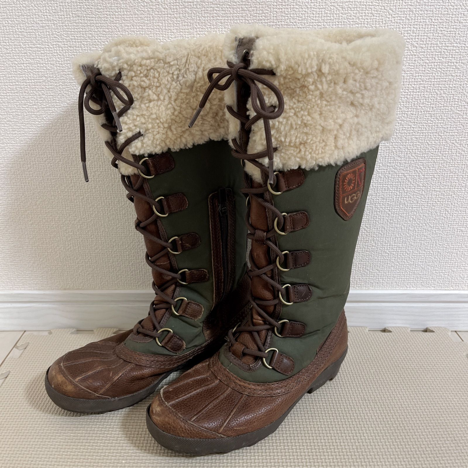 UGG australia アグ オーストラリア ファー付き編み上げロングブーツ 24.5 cm