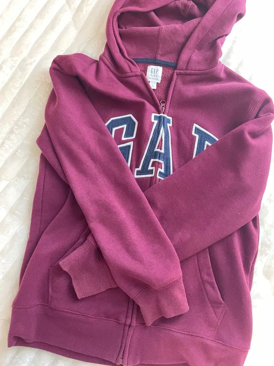 GAP ギャップ バーガンディ WHO ジップアップ