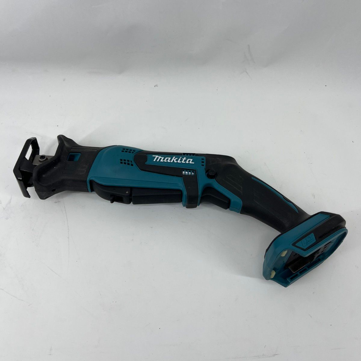 〇〇MAKITA マキタ 充電式レシプロソー 18V JR184D 本体のみ
