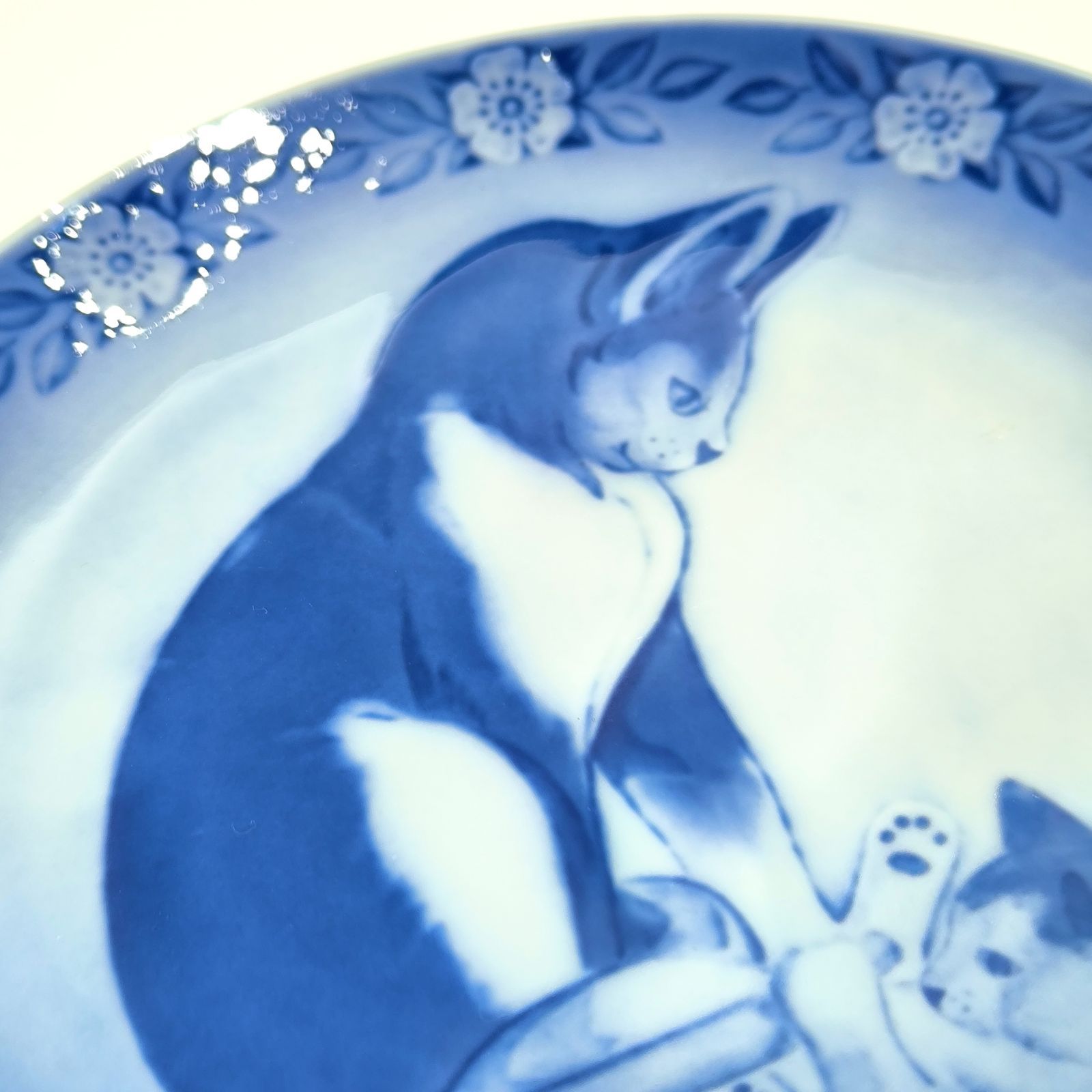 希少 ロイヤルコペンハーゲン イヤープレート 猫 ネコ マザーズデイ