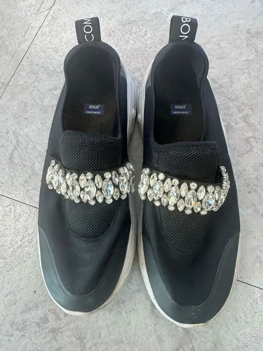 BONNIE スニーカー 250