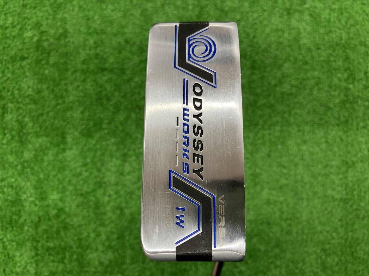 Odyssey WORKS VERSA BLUE パター