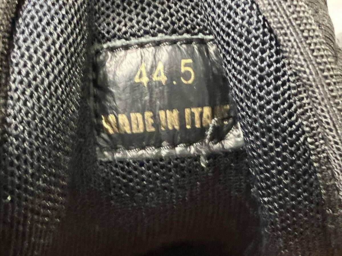 足の甲割れ有り