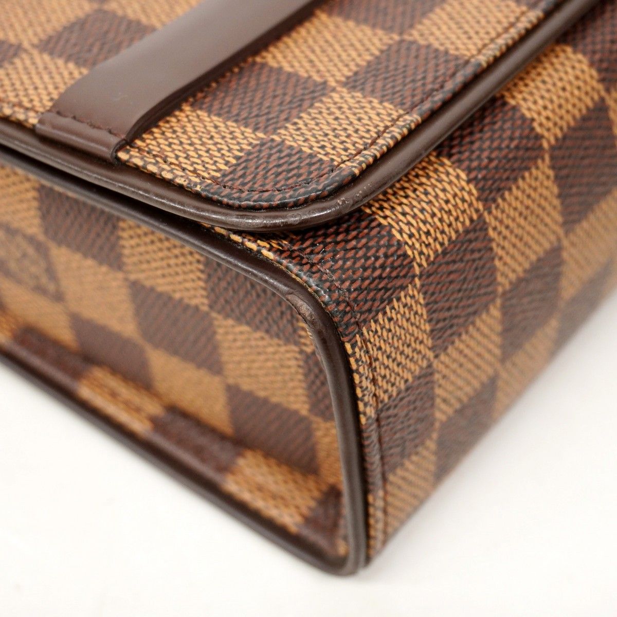 ☆SALE【5me6352】ルイヴィトン ショルダーバッグ ダミエ トライベッカ