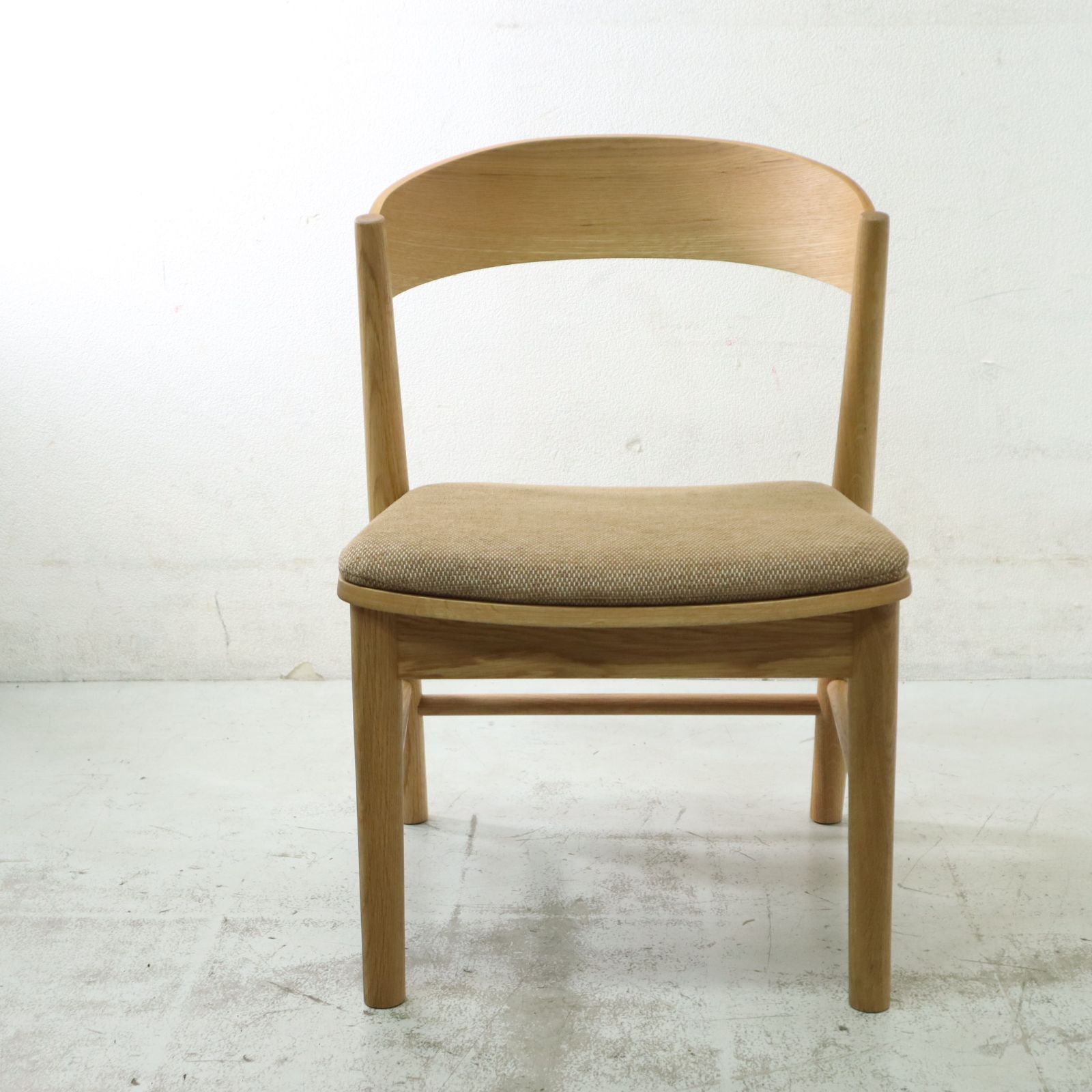 展示品 unico ウニコ SOLK ソルク ダイニングチェア 色シナモン オーク