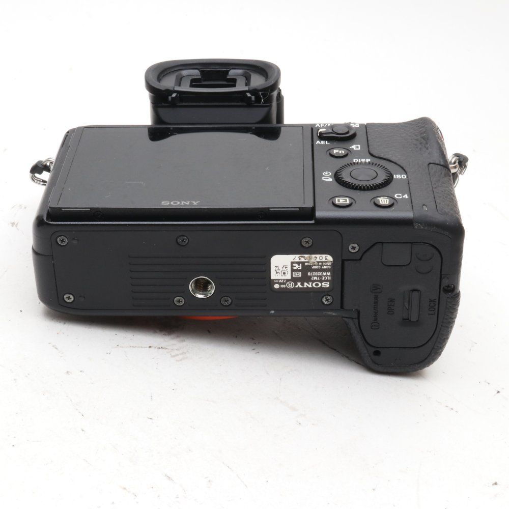 SONY(ソニー) フルサイズ ミラーレス一眼カメラ α7II ボディ(レンズ