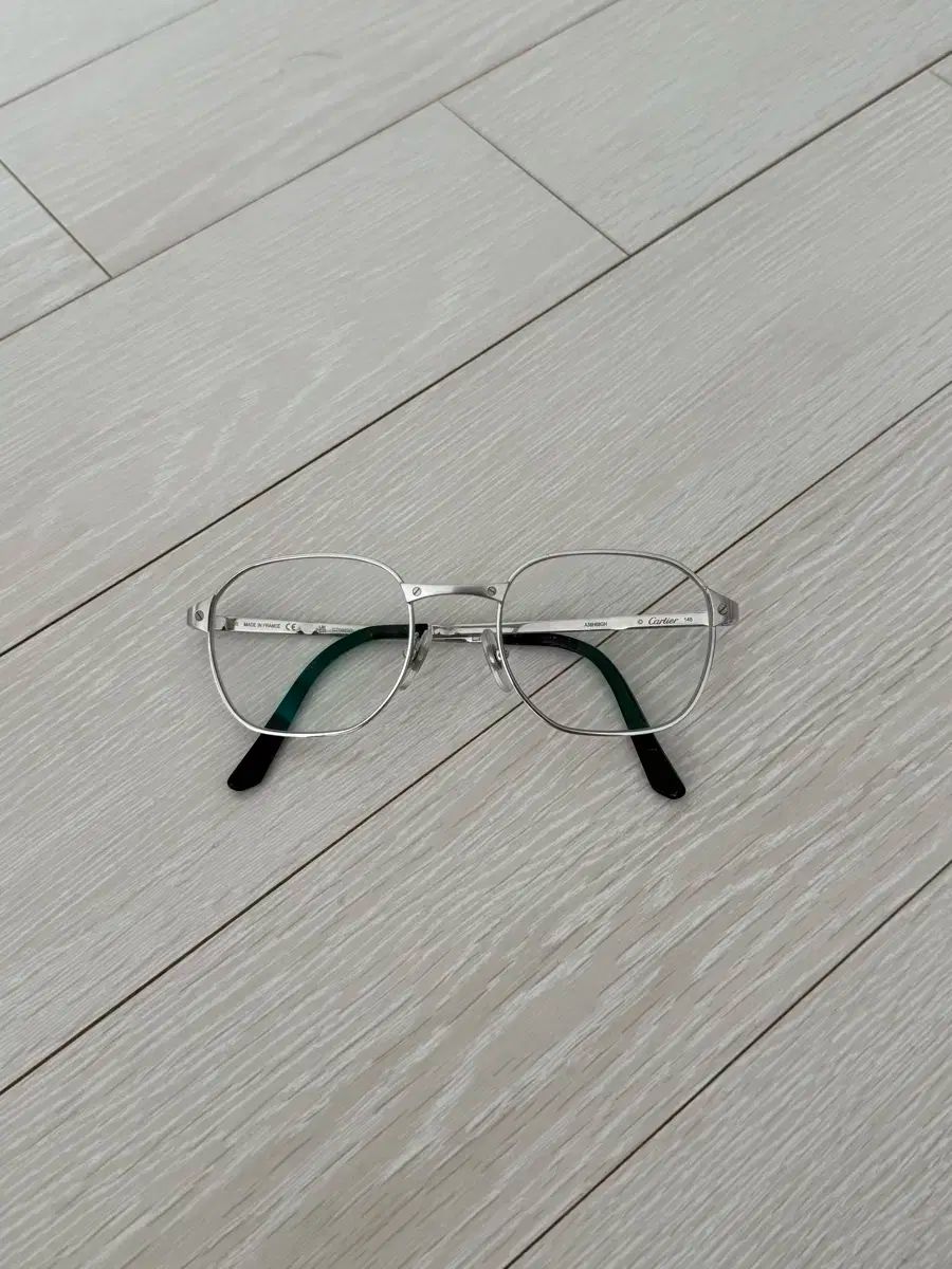 サントス メガネ