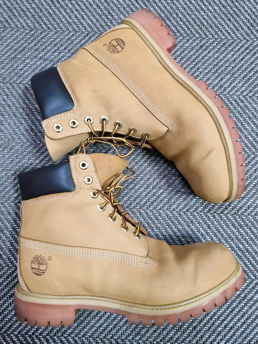 ウォーカーブーツ