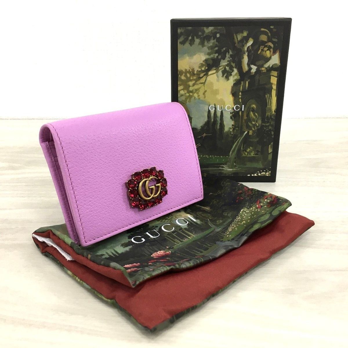 443 み GUCCI コンパクトウォレット レザー クリスタル ピンク ＧＧマーモント き