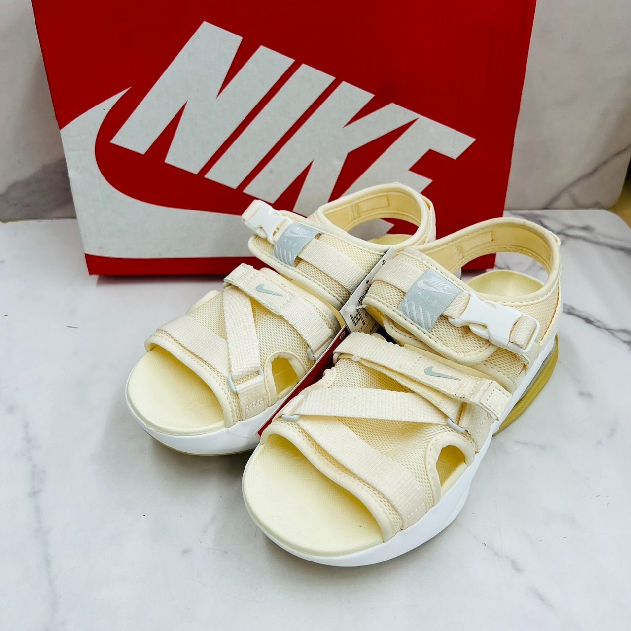 NIKE AIR MAX SOL SANDAL グレー 24 cm