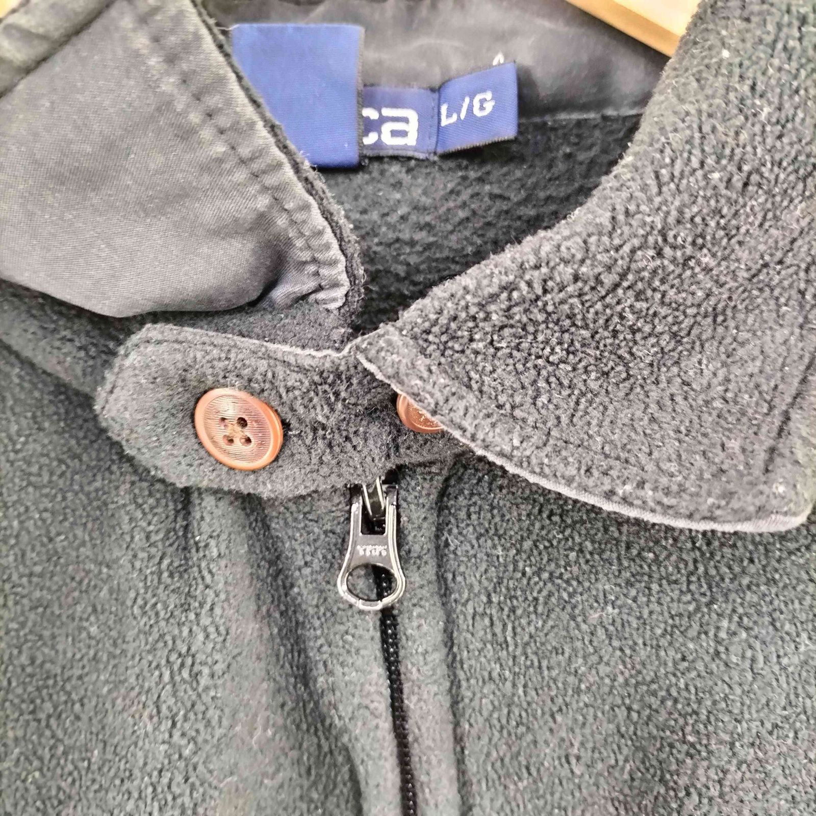 NAUTICA 刺繍入り