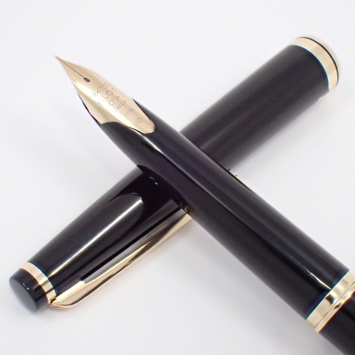 PILOT パイロット エリート 万年筆 18Kペン先 ショート軸 ブラック