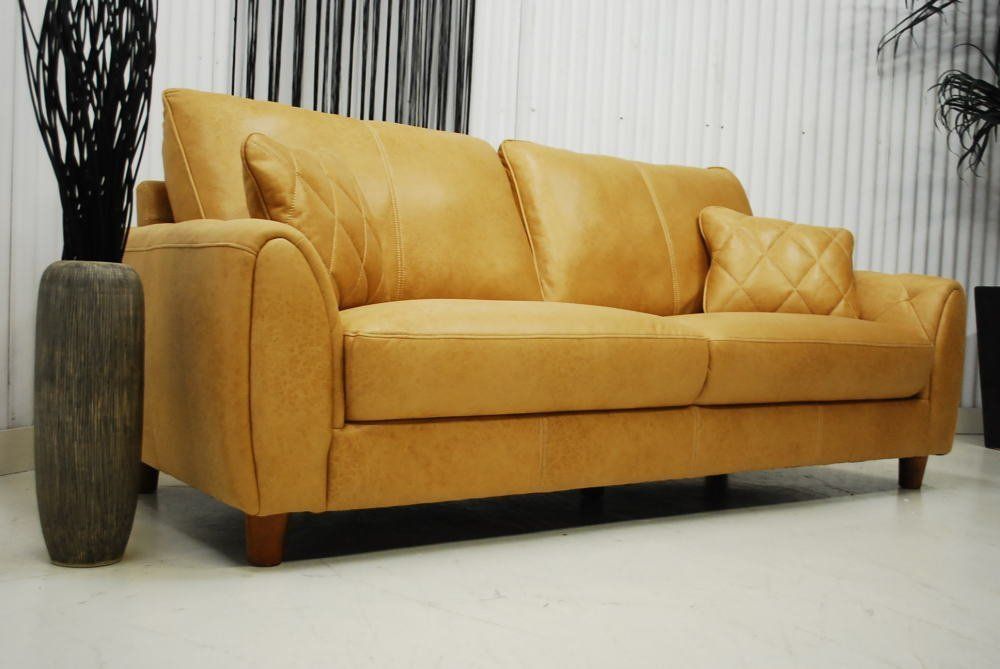 ３人掛けソファー